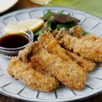 【エリンギフライ】エリンギ1つでメインおかず！ジューシーな味わい♪｜macaroni（マカロニ）