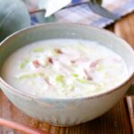 【キャベツとベーコンのミルクスープ】寒い時期におすすめレシピ!野菜の旨みたっぷり♪|macaroni(マカロニ)