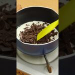 【オーブンいらず】いちご生チョコタルトの作り方【バレンタインにも🍓】 #shorts