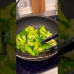 このブロッコリー、やみつきになるよ〜　#shorts #youtubeshorts #料理 #レシピ  #野菜