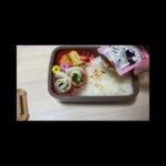 これでもマシと言われた高校生女子のお弁当をお弁当箱に詰める【おかずはアスパラの豚肉巻きフライ】残りのおかずでお母さんのお弁当は（笑）