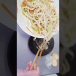 約100円 簡単レンジで焼きうどん弁当 #お弁当 #節約 #お弁当作り #節約レシピ #簡単おかず