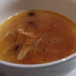 メイン料理並みのポテンシャルを持つガーリックバタースープ