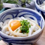 【伊勢うどん】三重県の郷土料理!やわらかくもちもち麺♪|macaroni(マカロニ)
