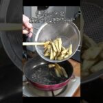 ごぼうがメインにならないと思っている方、これはガチで世界の変わる料理です【無限甘辛ごぼう】#shorts