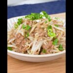 ボリューム満点の丼物レシピ​​✨ご飯がモリモリイケちゃうよ😁👍　簡単レシピ　時短レシピ　ズボラ飯 　一人飯 #shorts