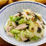 【キャベツとささみのナムル】やみつきになる副菜！レンジで完成♪海苔がアクセントに｜macaroni（マカロニ）