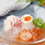 【さっぱりおいしい♪しらたき冷麺】ヘルシーランチにおすすめ！さっぱりおいしい♪｜macaroni（マカロニ）