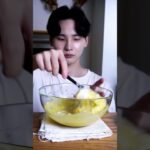 卵とバナナだけ!スフレパンケーキ作り方。 #shorts