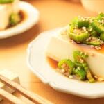 副菜に困ったらコレ！ごま油が食欲をそそる【オクラの冷奴】