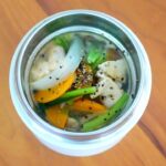 【すっぱおいしい】野菜たっぷり鶏肉のレモンスープ【スープジャーレシピ】