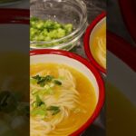 【#昼ごはん 】#サンラータンメン #酸湯 #麺 #激辛 #簡単レシピ #昼ごはん # #ガチ中華 #レシピ付き #休日ご飯 #中華料理が好き #大友大飯店 #三明物産 #簡単中華 #shorts