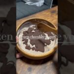 フローズンチョコヨーグルト!シャリシャリ🍨 #ダイエット #簡単レシピ #ヘルシースイーツ #オイコス #おうちごはん #おうちカフェ #shorts #food #recipe #healthy