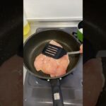 【簡単・自炊】照り焼きチキン丼 #shorts  #料理 #簡単ご飯 #自炊 #簡単レシピ#新生活 #筋トレ #チキン #鶏肉レシピ #鶏肉 #鶏肉料理 #マヨ #マヨネーズ #グルメ #照り焼き