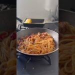 朝のお弁当作り風景🍝昨日の動画のハンバーグをリメイク#お弁当記録 #時短レシピ #shorts #ハンバーグ弁当