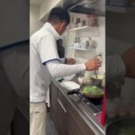 自社の畑で採れた野菜で料理!#shorts #料理 #料理男子 #無農薬 #新築 #リフォーム #リノベーション #男飯 #広島弁講座