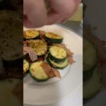 【簡単副菜】ズッキーニのごまマヨ炒め #料理 #簡単ごはん #自炊記録 #簡単レシピ #簡単ご飯 #料理男子 #おつまみ #自炊初心者 #おうちごはん #料理上手になりたい #ズッキーニ #副菜