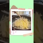 【ダイエットレシピ】野菜たっぷり!ヘルシーオムレツ🥦 Diet omelette packed with vegetables! #shorts