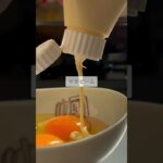 【ひき肉あんかけ丼】　うまい！ウマイ！！美味い！！！卵載せるの失敗して萎えたけど、とろとろの餡と白ネギが隠してくれたからオールおっけい👌 #youtubeshorts #簡単レシピ #お昼ご飯