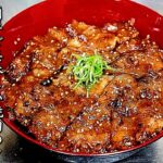 タレも簡単でものすごく美味しい豚バラ焼き肉丼の作り方【プロの料理人のレシピ】