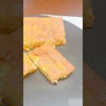 #柿のスティックケーキ#柿のケーキ#柿のスイーツ#柿レシピ#ホットケーキミックスレシピ #材料少なめ #チンして混ぜて焼くだけ#かんたん美味しい #かんたんおやつ