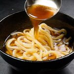 【永久保存版】3分あればうどん屋さん並みに美味しいうどんつゆが作れます『爆速かけうどん』の作り方