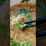 誰でも簡単タイラーメン センミーナーム風 #料理 #海外生活 #food #vlog #タイ料理