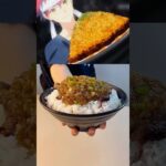 ステーキとオニオンの丼